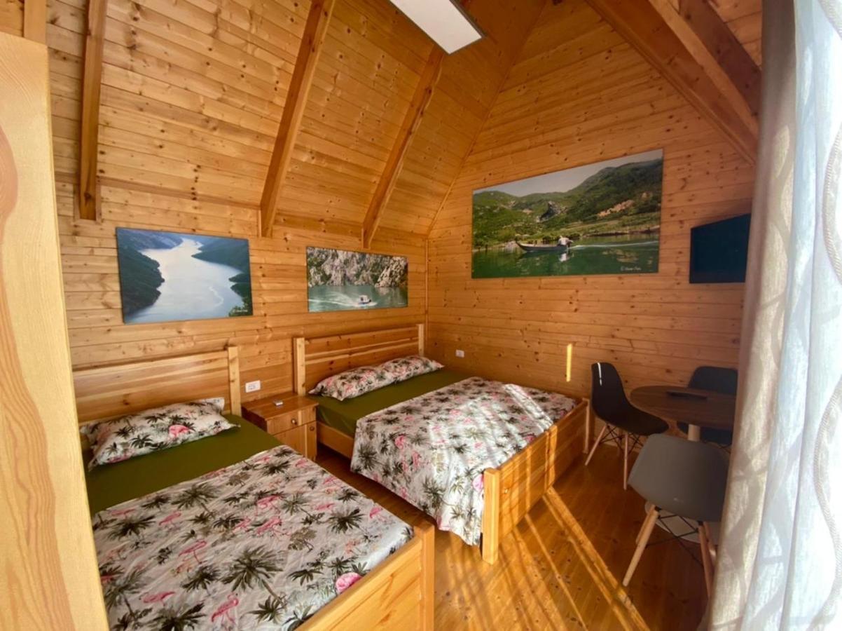 5 Stinet Villa